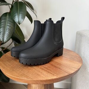 NWOT Jeffrey Campbell Chelsea Rain Boots